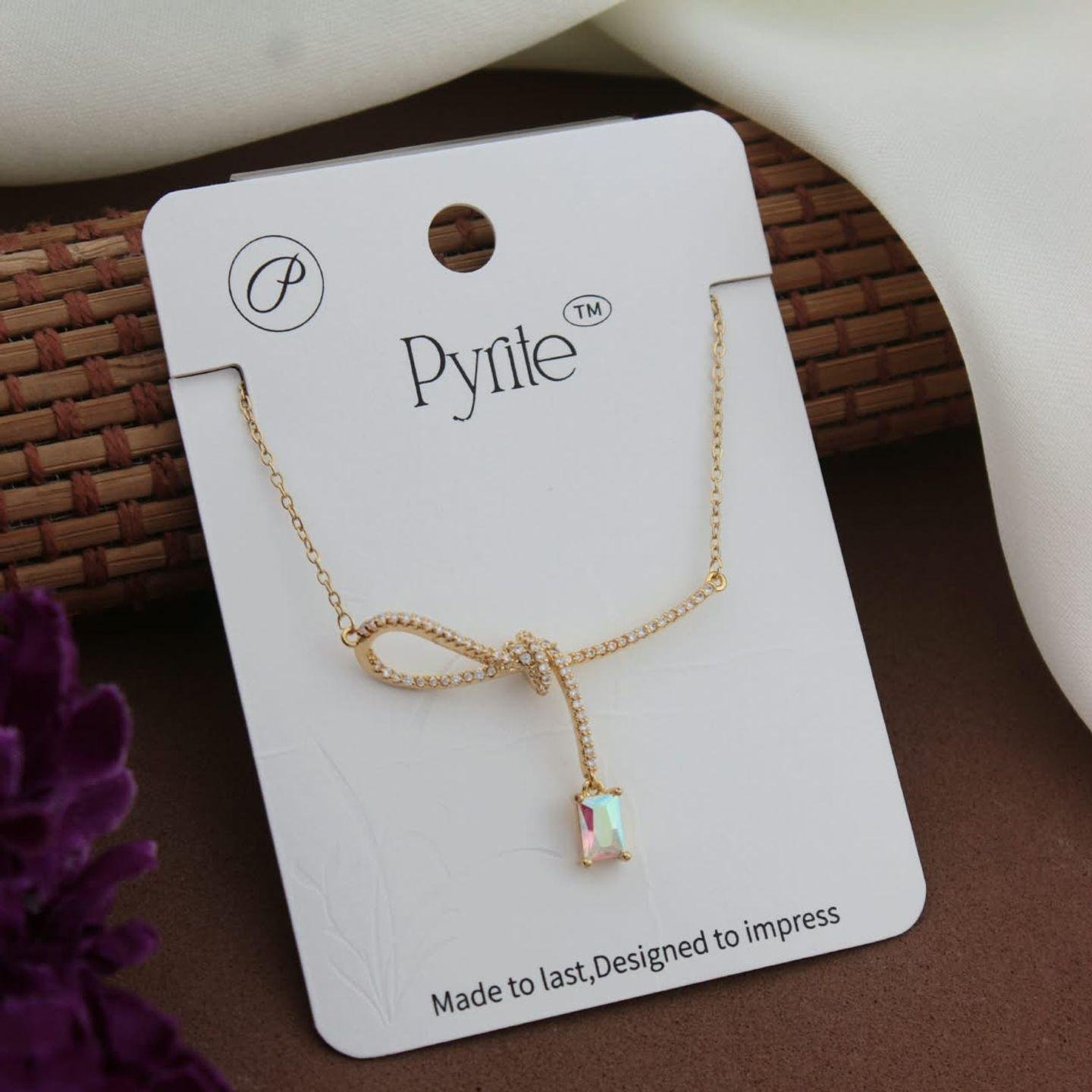 Noir Bead Gold Chain Pendant