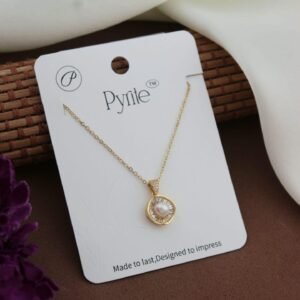 Peral Classic Chain Pendant